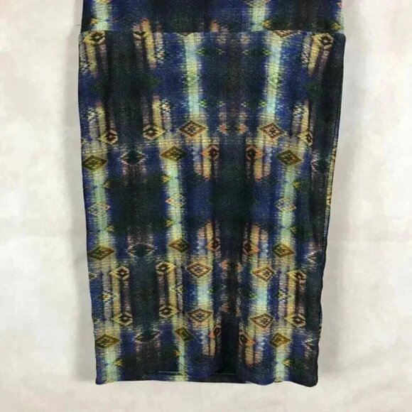 Tribal Patterned Knit Pencil Skirt NWOT Size Medium - Picture 6 of 8